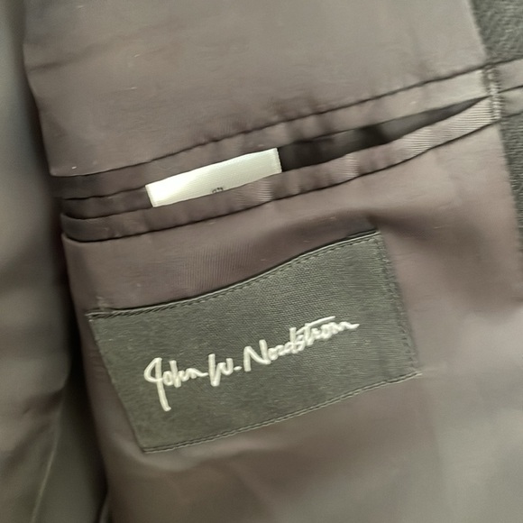 [Nordstrom] 100% cashmere sport coat - Picture 3 of 6